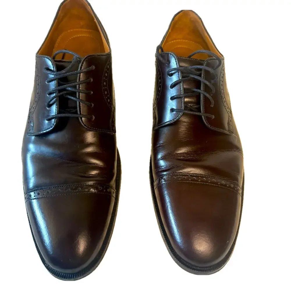 Johnson & Murphy Men's Classic Leather Dress Shoes   Size 11M  EA001